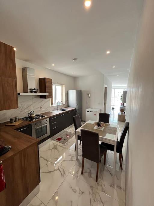 2 Bedroom Apartment In Msida, Malta Zewnętrze zdjęcie